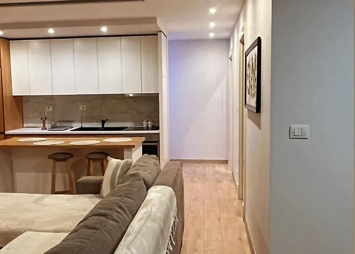 Apartment Next Zoo Tirana